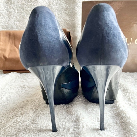 Gucci Authentic Black Blue Patent Leather Stiletto High Heels Shoes Size 39✨ - Picture 4 of 9